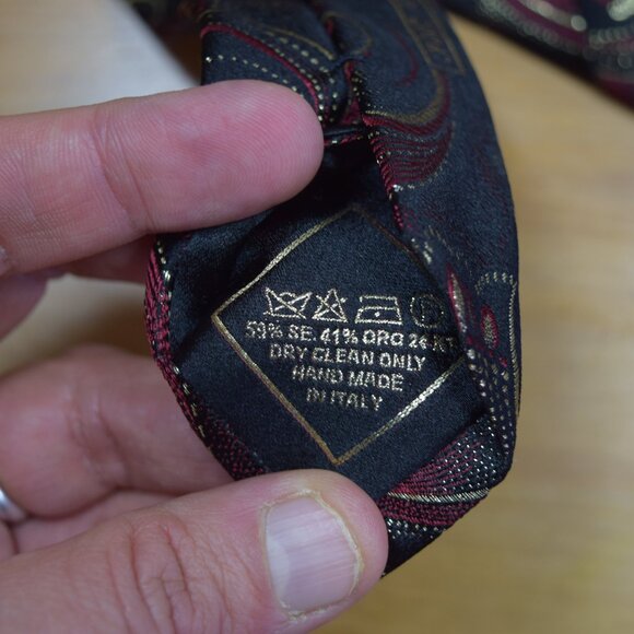 $3999 New Rare Brioni Tie Paisley Black maroon red Handmade Italy 24K Gold Silk - Picture 13 of 16